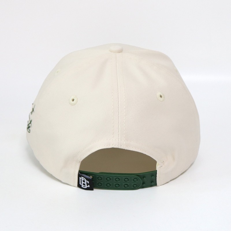 DAILY HAT